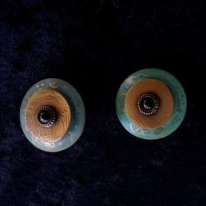 Vintage Green - Black Onyx & Gold Round Earrings